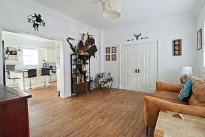 Dining Room- click for photo gallery